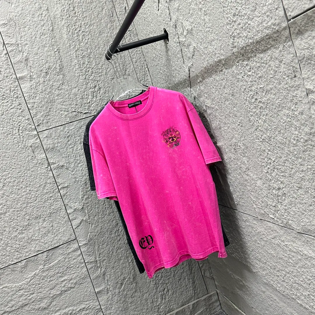 🅿️180 CH Crow Heart* 2025 spring and summer new style Snowflake distressed washed retro round neck short sleeves Chest logo Horseshoe print Customized fabric Short-sleeved T-shirt Unisex Size: S M L XL XXL Color: Snowflake Black Snowflake Gray Snowflake Pink Snowflake Blue